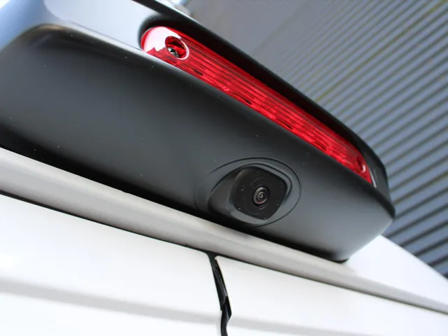 
Citroën Jumper GB 2.2 BlueHDi 140pk L2H1 Automaat | 3 Zits! | Navigatie | Trekhaak | Camera | vol									