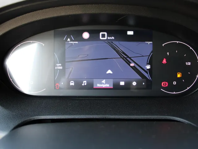 
Citroën Jumper GB 2.2 BlueHDi 140pk L2H1 Automaat | 3 Zits! | Navigatie | Trekhaak | Camera | vol									