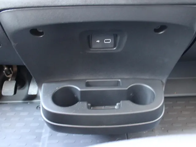 
Citroën Jumper GB 2.2 BlueHDi 140pk L2H1 Automaat | 3 Zits! | Navigatie | Trekhaak | Camera | vol									