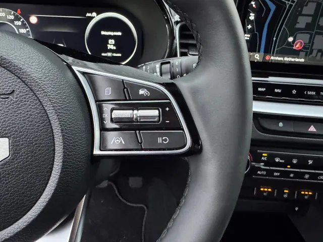 
Kia Ceed Sportswagon Sw 1.0 T-GDi 100pk DynamicPlusLine | Stoel/Stuurwielverwarming | Elektrische achterklep | Navigatie | Climate Control | vol									