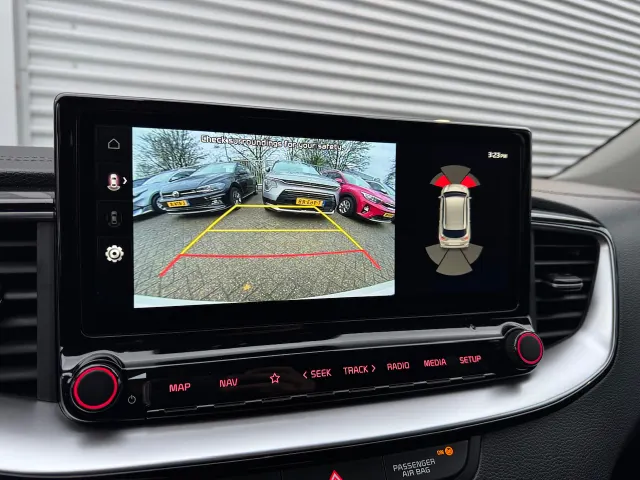 
Kia Ceed Sportswagon Sw 1.0 T-GDi 100pk DynamicPlusLine | Stoel/Stuurwielverwarming | Elektrische achterklep | Navigatie | Climate Control | vol									